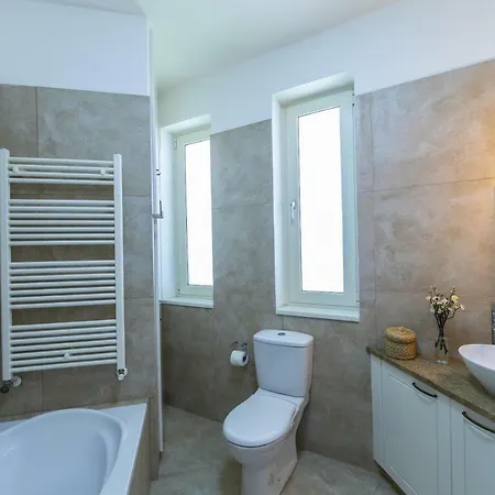 Marisol Kiti Villa Lárnaca