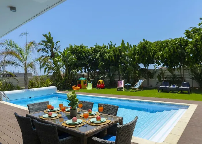 Marisol Kiti Larnaca